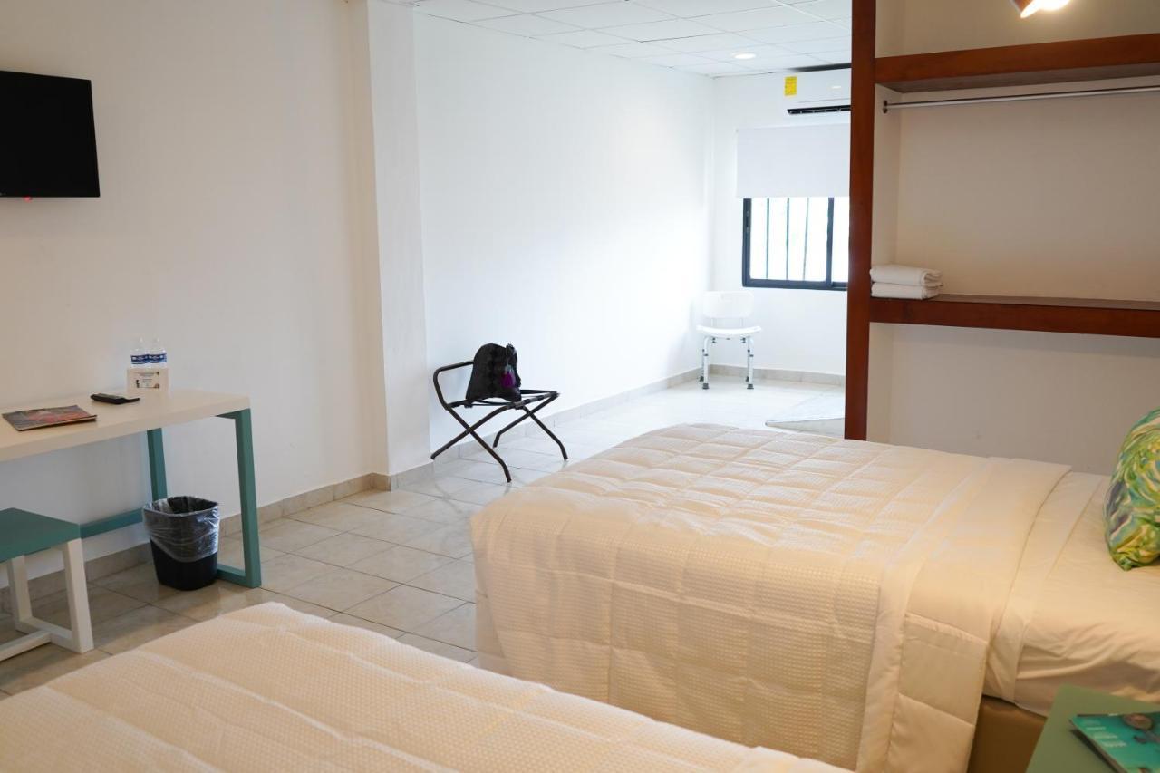 Hotel & Suites Arges - Centro Chetumal Kültér fotó