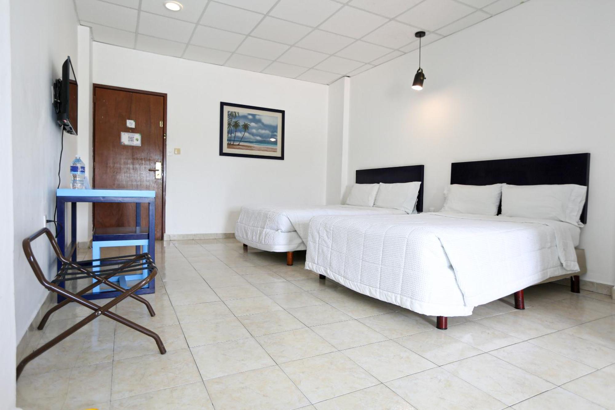 Hotel & Suites Arges - Centro Chetumal Kültér fotó