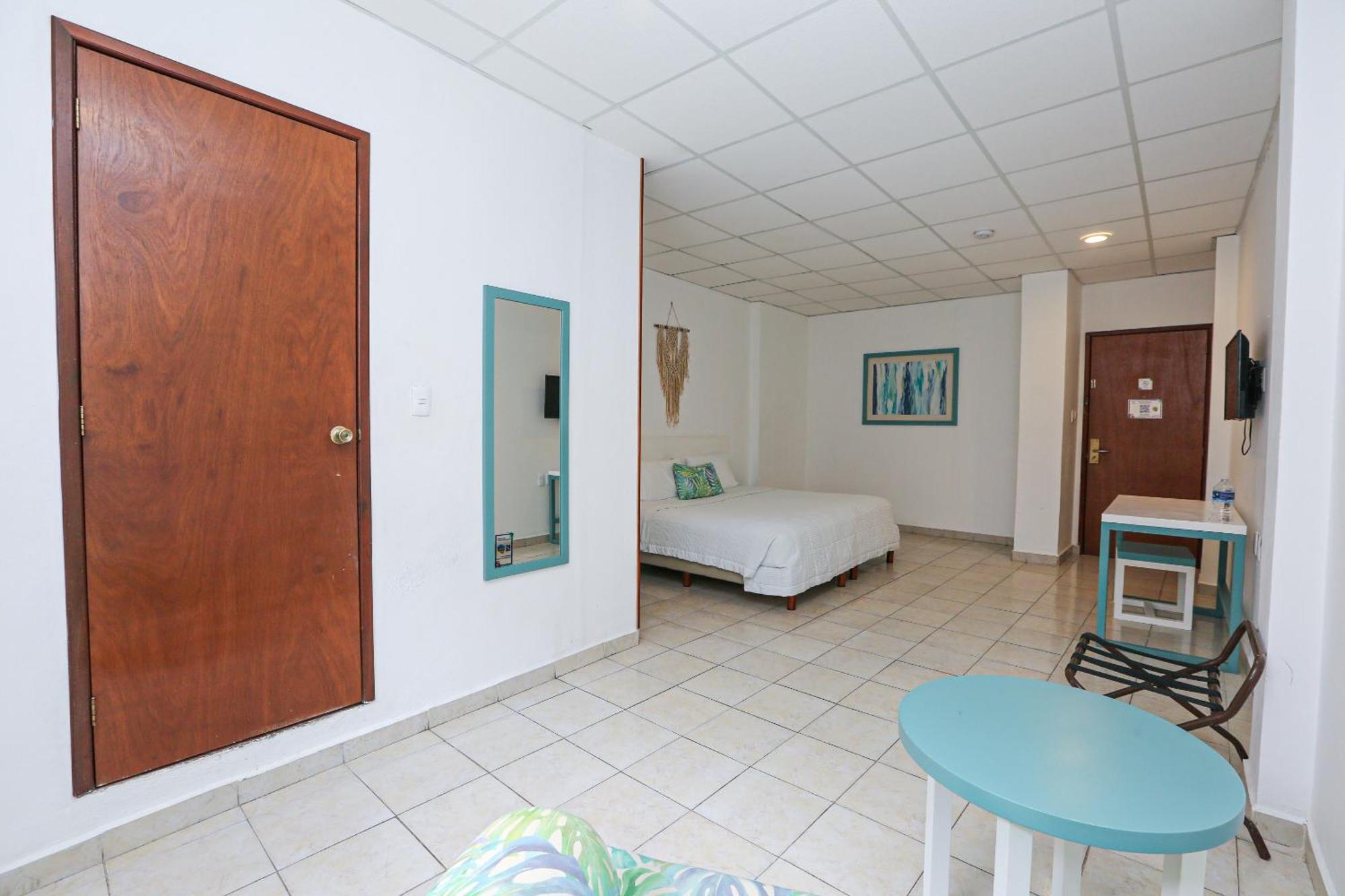 Hotel & Suites Arges - Centro Chetumal Kültér fotó