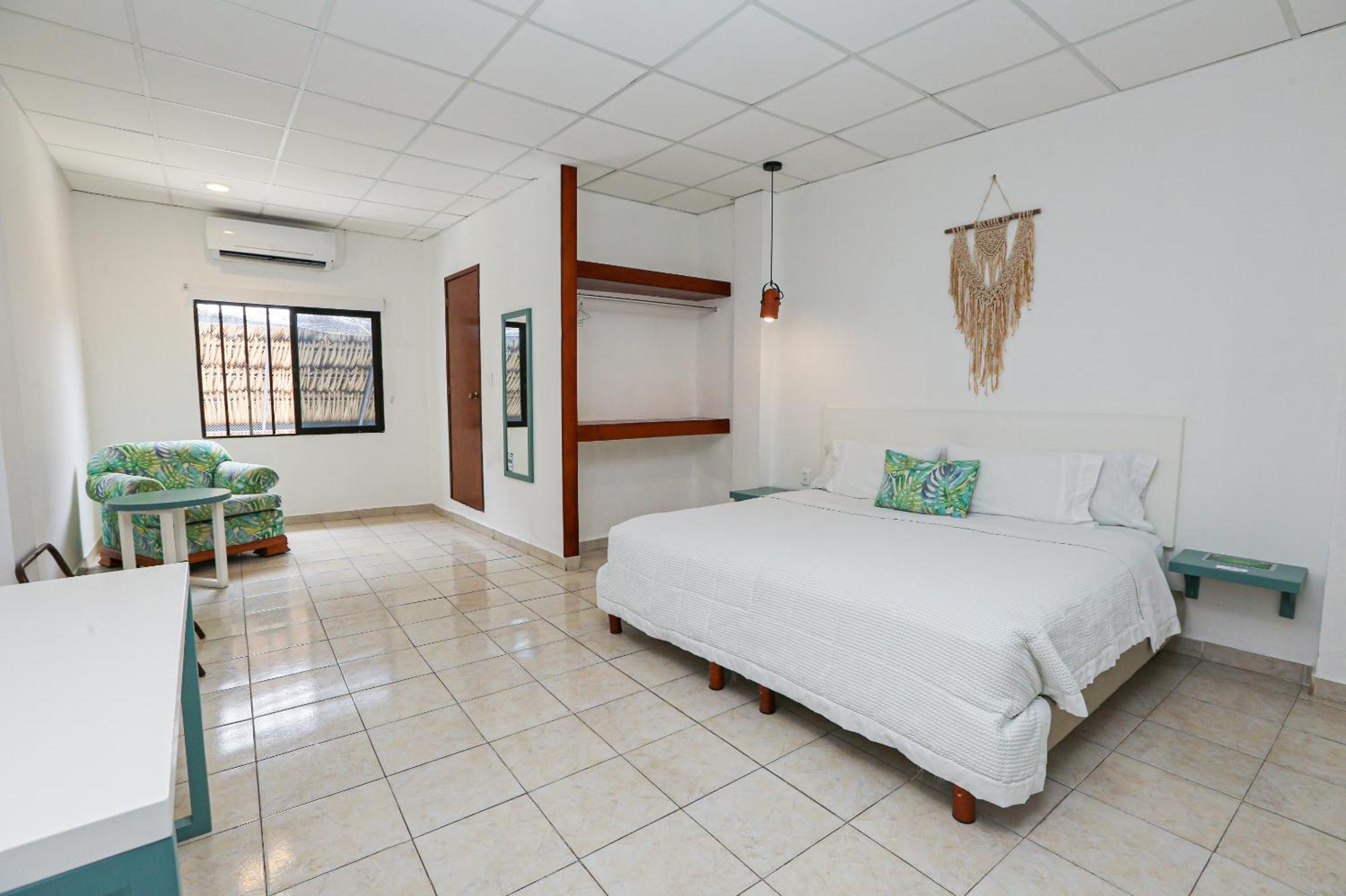 Hotel & Suites Arges - Centro Chetumal Kültér fotó