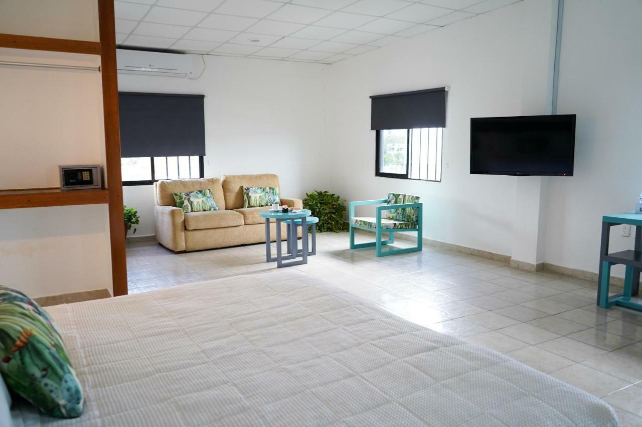 Hotel & Suites Arges - Centro Chetumal Kültér fotó