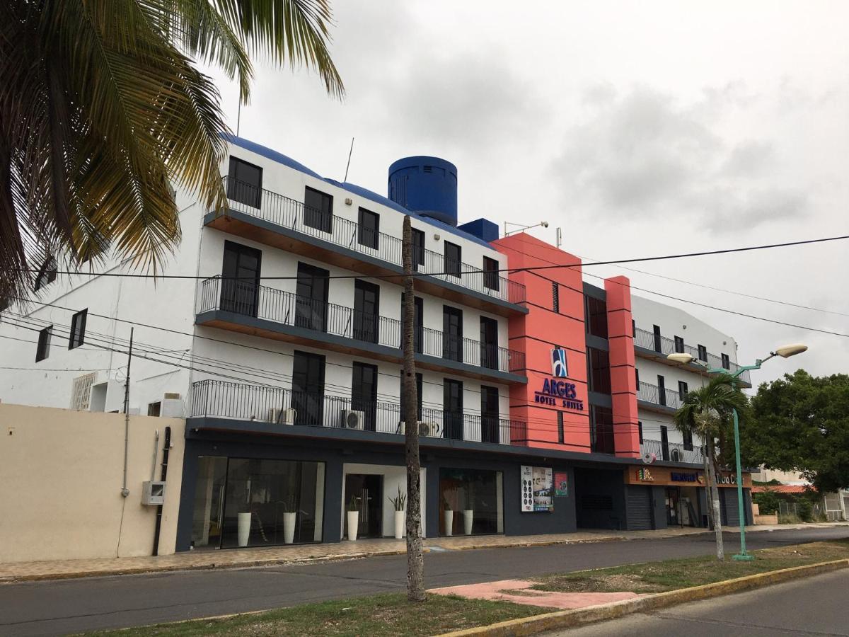 Hotel & Suites Arges - Centro Chetumal Kültér fotó